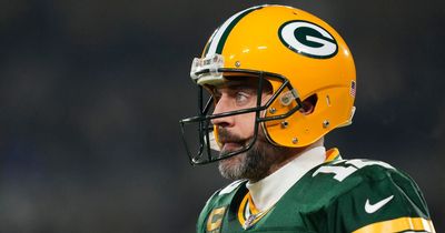 Green Bay Packers slammed over "spectacularly bad" Aaron Rodgers treatment ahead of trade