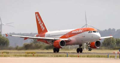 Martin Lewis gives holiday verdict for travellers after major easyJet announcement