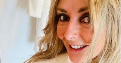 Carol Vorderman, 62, has 'the body of a superhero' as she shows off her rock hard abs