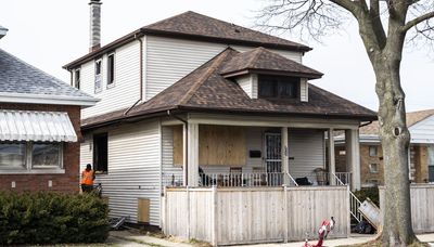 Firefighter whose family died in fire at home donates organs so others can live