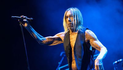 Iggy Pop unstoppable in electrifying performance at the Salt Shed