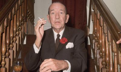 Masquerade: The Lives of Noël Coward by Oliver Soden review – the man in the ironic mask