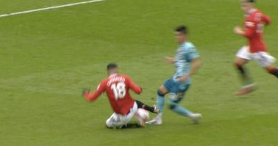 Casemiro sent off for second time this season after Man Utd star's horror tackle