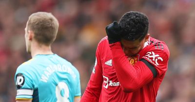 'Paul Scholes was right' - Manchester United fans react as Casemiro sent off vs Southampton