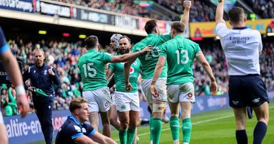 Ireland survive Murrayfield madness to keep Grand Slam dreams alive