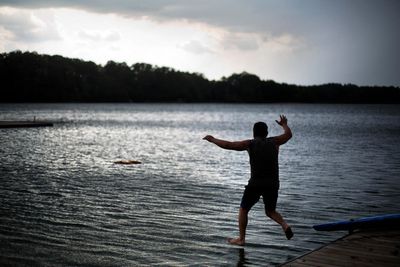 Federal officials pause plan to rename Georgia's Lake Lanier