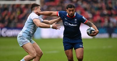 Bristol Bears entertain with a seven try win over Harlequins to stay in the play-off hunt