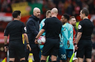 Erik ten Hag criticises ‘inconsistent’ refereeing after Manchester United draw