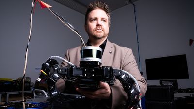 Flinders University scientists use biology from insects to build robots with a brain