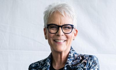 Jamie Lee Curtis wins first Oscar for best supporting actress in Everything Everywhere All at Once