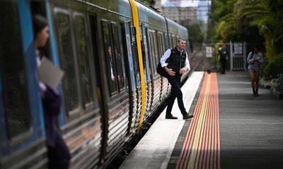 New normal? Sydney and Melbourne public transport use still at 80% of pre-Covid levels