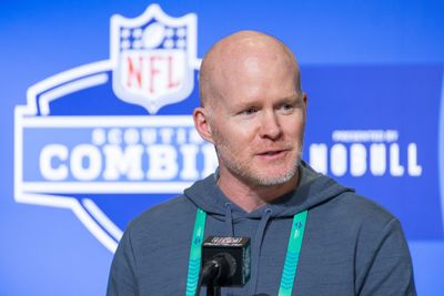 Bills coach Sean McDermott presents scholarship at William & Mary