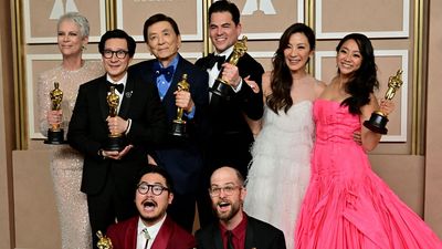 "Everything Everywhere All at Once" sweeps Oscars