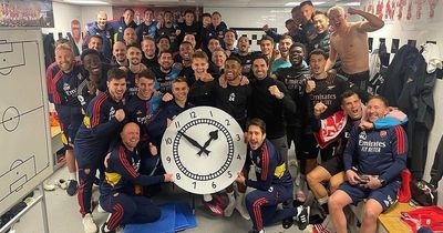 Arsenal theory behind clock photo in dressing room after Fulham win emerges