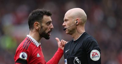 'One of the strangest incidents I've ever seen' - former referee gives verdict on Man United penalty claims