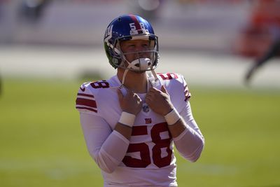 Giants re-sign long snapper Casey Kreiter