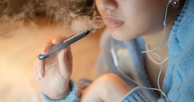 Seven health risks from vaping to watch out for - including popcorn lung disease