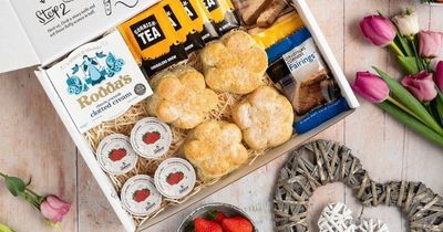 'Amazing' cream tea hampers with 'best scones ever' are being snapped up for Mother's Day