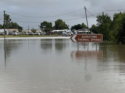 Weather warning as record-breaking floods continue