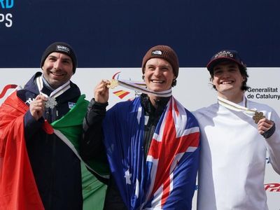Tudhope and Reid crowned para snowboard champions