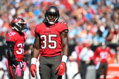 Report: Vikings target Jamel Dean re-signs with Tampa Bay Buccaneers