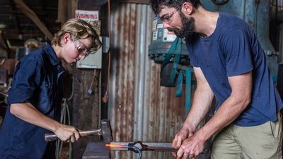 Blacksmith courses reviving ancient trade as industry, artists take interest
