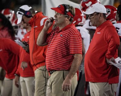 Georgia football offers No. 1 player in England