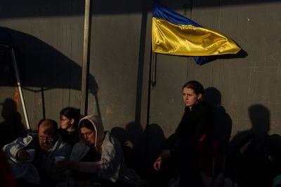 US extends humanitarian status for Ukrainians who fled war