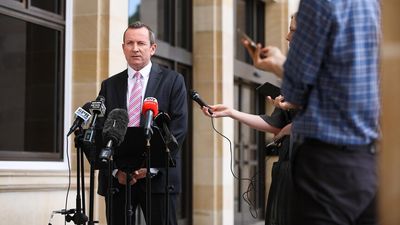 WA Premier Mark McGowan apologises for Perth Mint 'storm in a f***ing teacup' comment