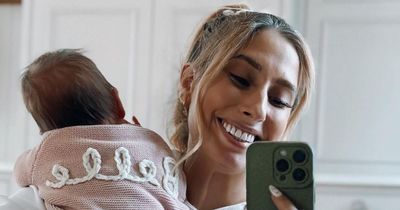 Stacey Solomon showered with support as she tells herself she's 'failing' as mum of five and shares beautiful breastfeeding snap
