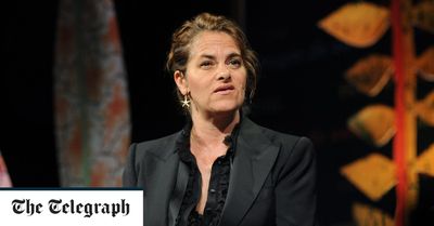 Tracey Emin forced to 'beg' to use shop toilets in Margate