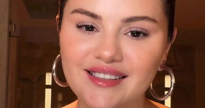 Selena Gomez praised for make-up free snaps as she opens up about body shaming