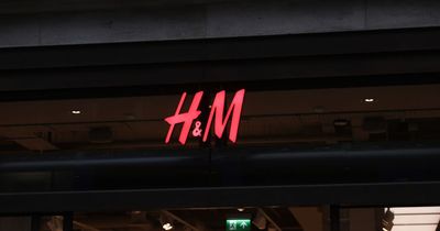 H&M shoppers loving £20 'dupe' of £540 Hermes sandals