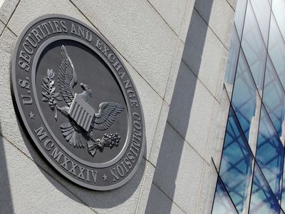 Justice Department and SEC to probe stock sales ahead of Silicon Valley Bank collapse, report says