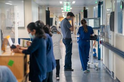 Health inequalities in Scotland hit highest level ever, report suggests