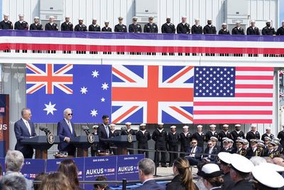 Nato 'preparing for new theatre of war' in Pacific with major Australian arms deal