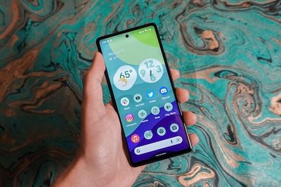 Leaked Pixel 7a Proves Software Is the Real Reason to Buy a Google Phone