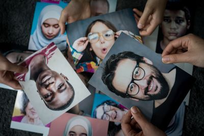 After COVID, an artist found couldn't recognize her own father. Her odd new symptom: Facial blindness