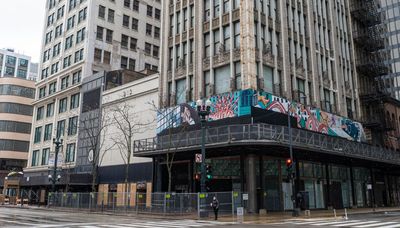 State Street sidewalk closed at Adams; feds cite pedestrian danger at buildings it wants to raze