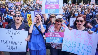 Nurses' union sues NSW government alleging understaffing, patient mistreatment