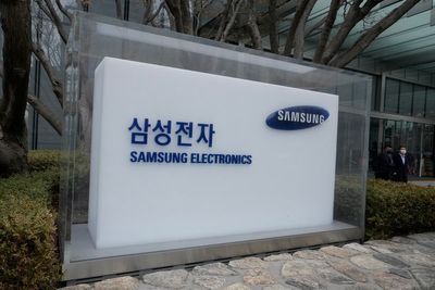 Samsung to invest $230 billion to build "mega" chip cluster