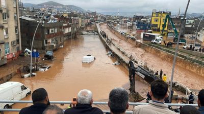 Floods kill at least 13 in Turkish quake zone