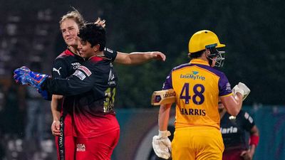 WPL: Ellyse Perry stars as Royal Challengers Bangalore bowl out UP Warriorz for 135