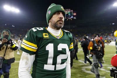 Aaron Rodgers announces he intends to join Jets in AFC East