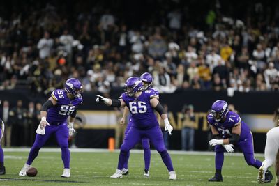 Breaking down Garrett Bradbury’s new contract with the Vikings