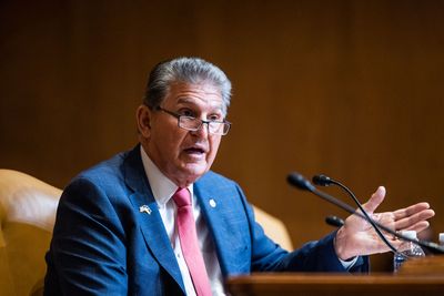 Manchin now sees bank vote "differently"