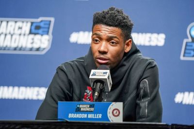 Alabama’s Brandon Miller Accompanied by Armed Security at NCAA Tournament Press Conference