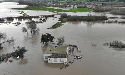 A bomb cyclone looms over California and Pacific north-west – but what is it?