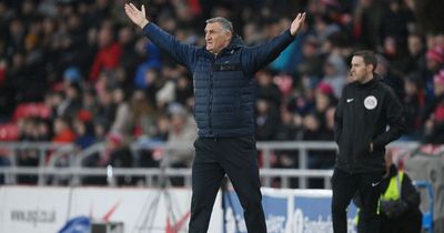 Tony Mowbray says referee's apology means little as Sunderland suffer consequences of bad decision