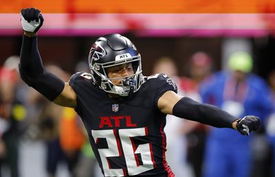 CB Isaiah Oliver agrees to 2-year deal with 49ers, per report
